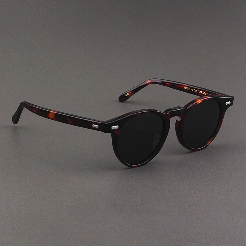 Lunette de soleil rétro femme