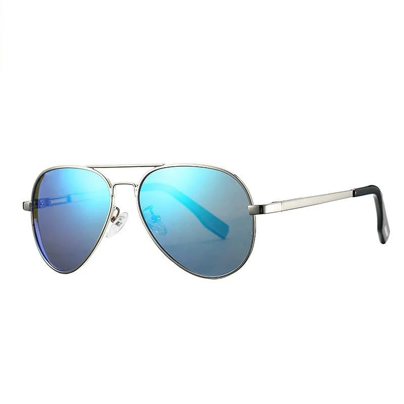 Lunette de soleil ovale