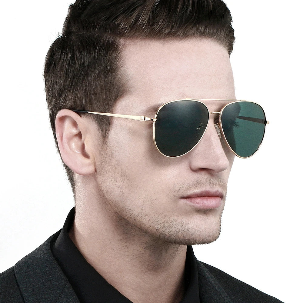 Lunette de soleil classique aviator