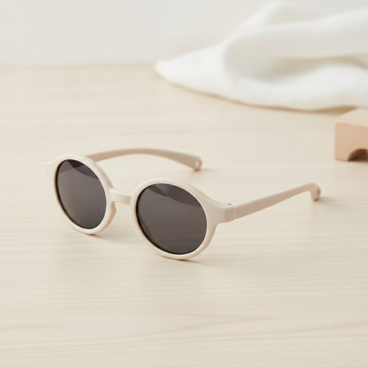 Lunettes de Soleil Bébé Polarisées Beige - Protection UV (0-24 mois)