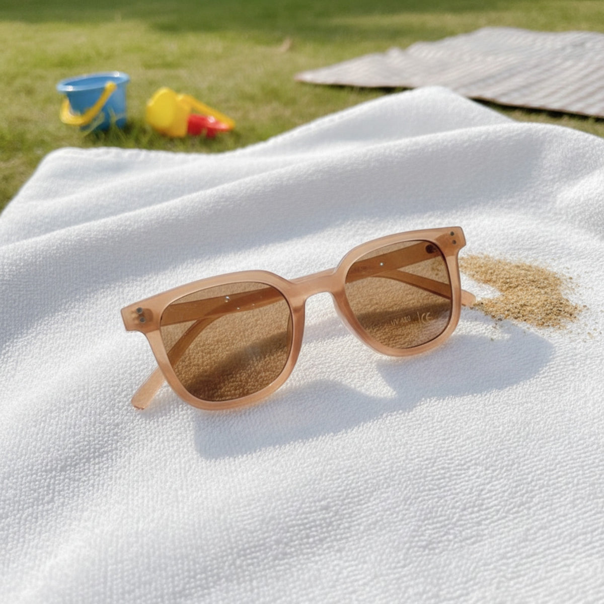 Lunettes De Soleil Enfant Carrées  – Protection Solaire