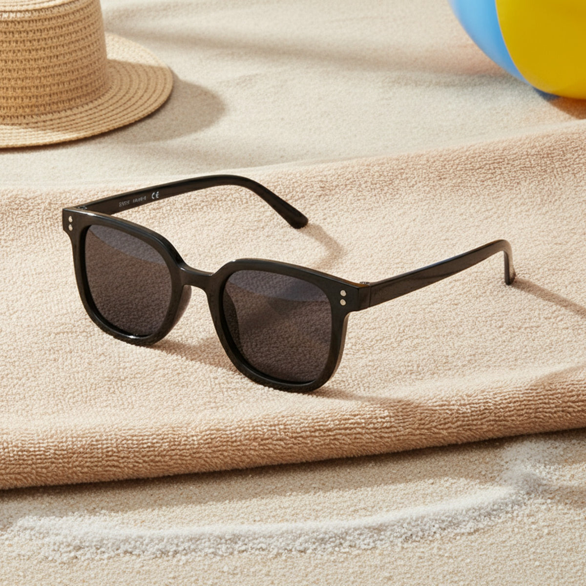 Lunettes de Soleil Carrées Enfant Protections Solaire - Tendance Idéal pour l'Extérieur - Noir Brillant